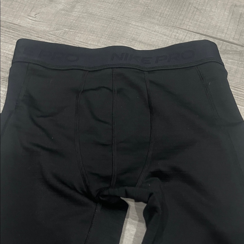 ✨Nike Pants✨ - Picture 3 of 4